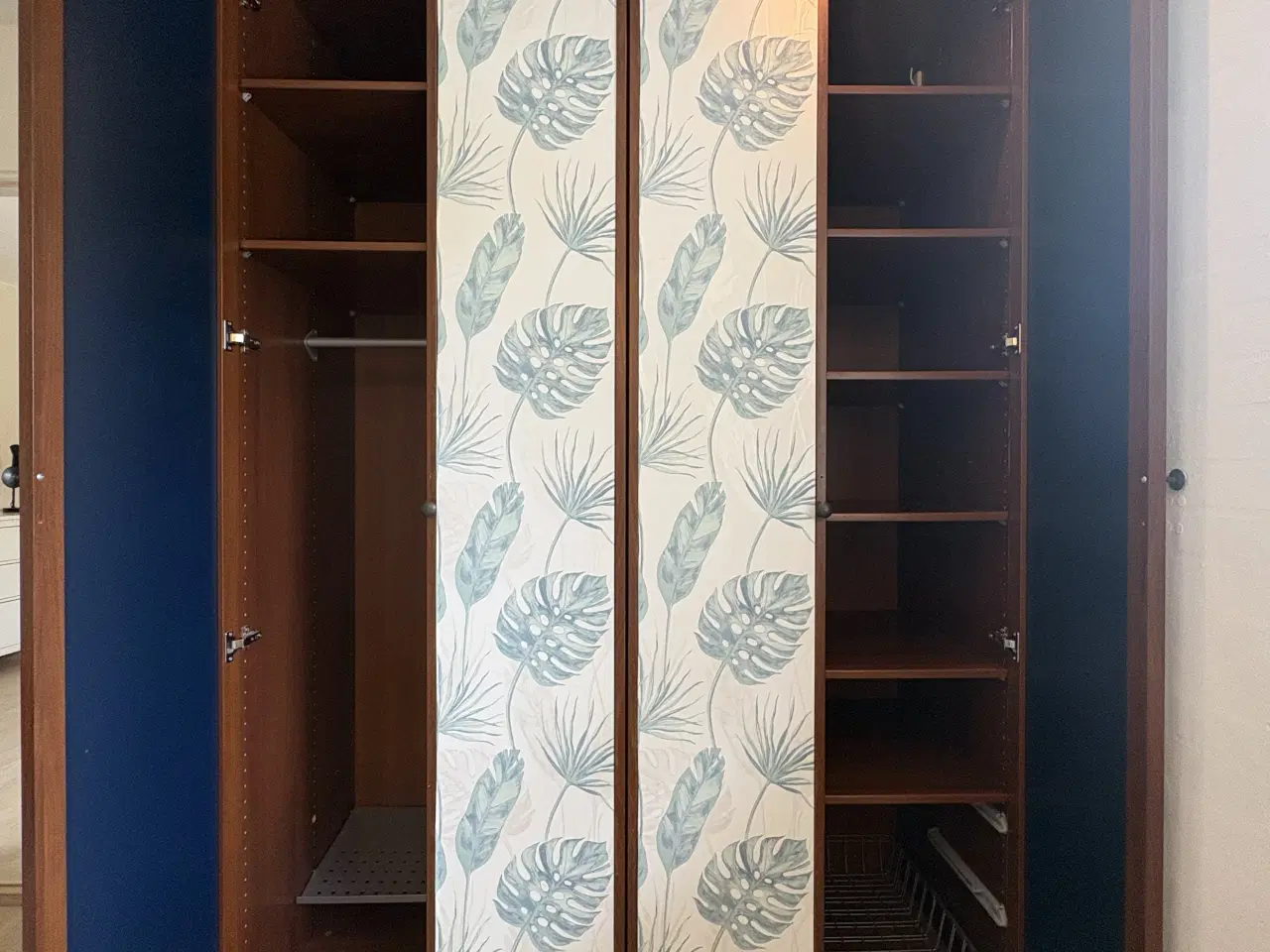 Billede 6 - Stort dobbeltlåget klædeskab