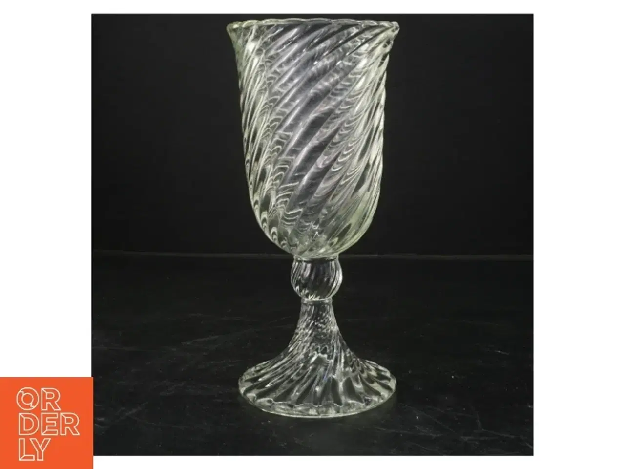 Billede 1 - Glas vase med spiraldesign (str. 23x11 cm)