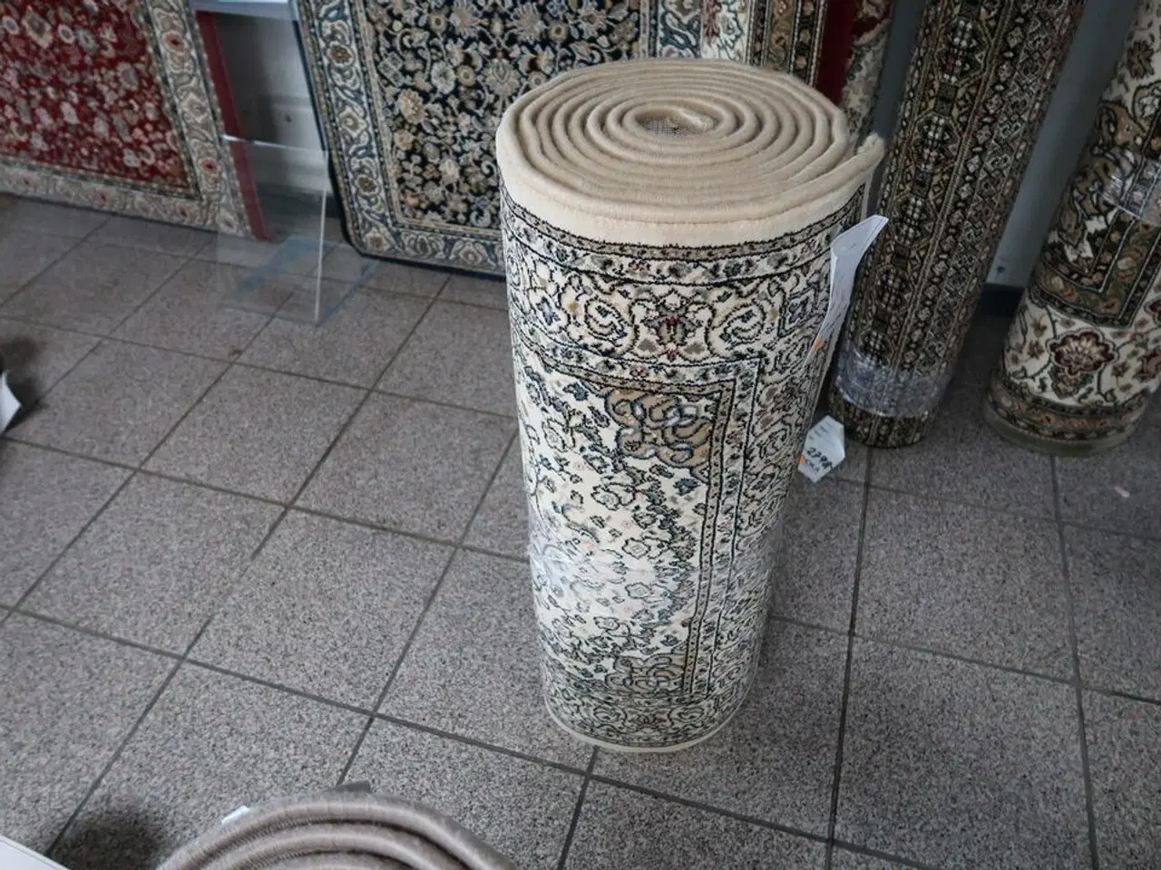 Billede 3 - Gulvtæppe LEONARDO PP