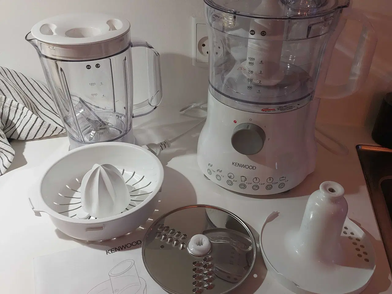 Billede 2 - Kenwood foodprocessor med tilbehør