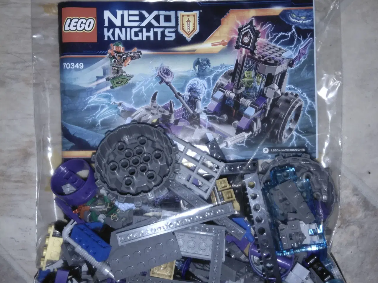 Billede 1 - Lego Nexo Knights 2 sæt.