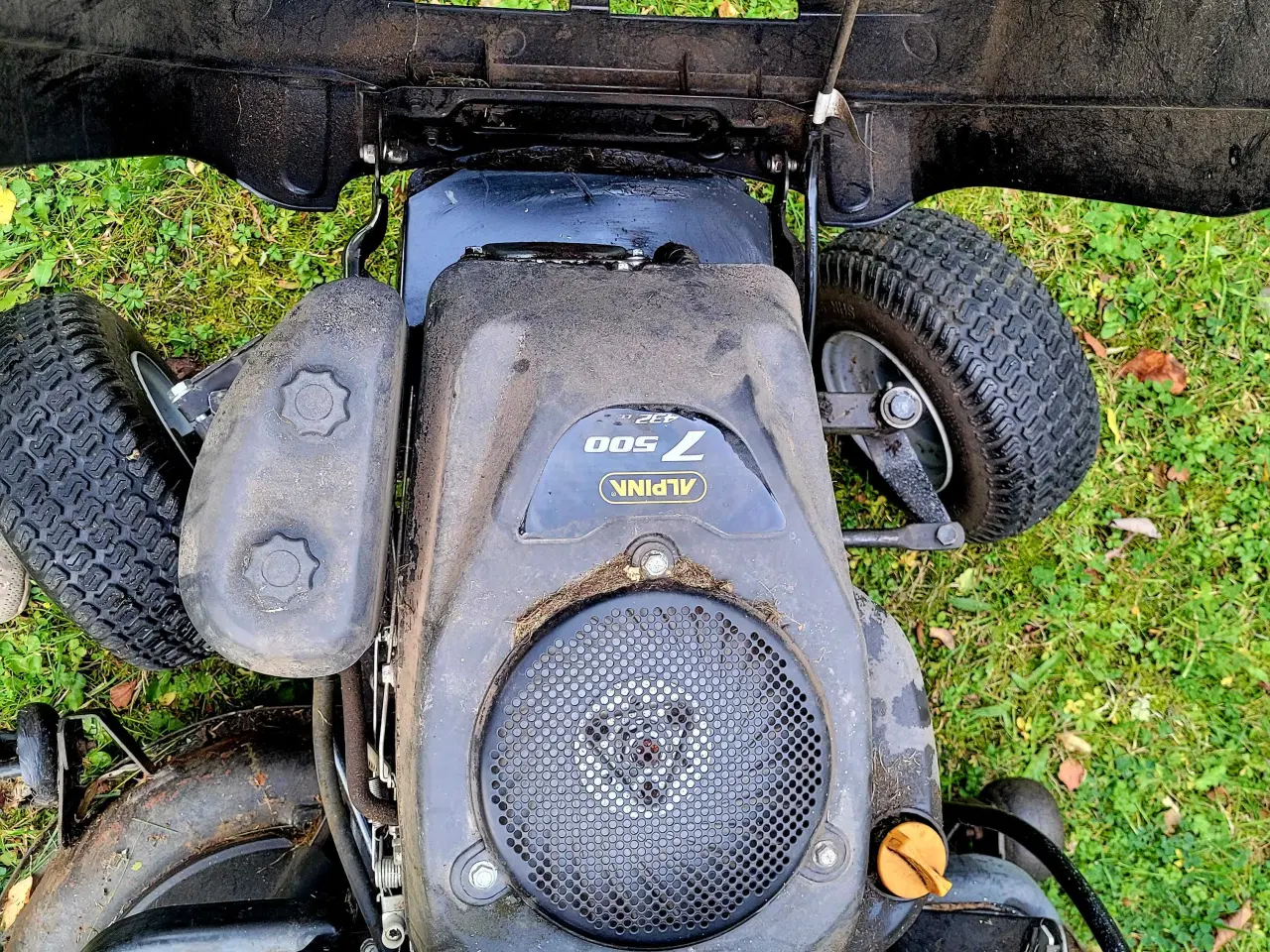 Billede 7 - 1 havetraktor og 3 plæneklipper