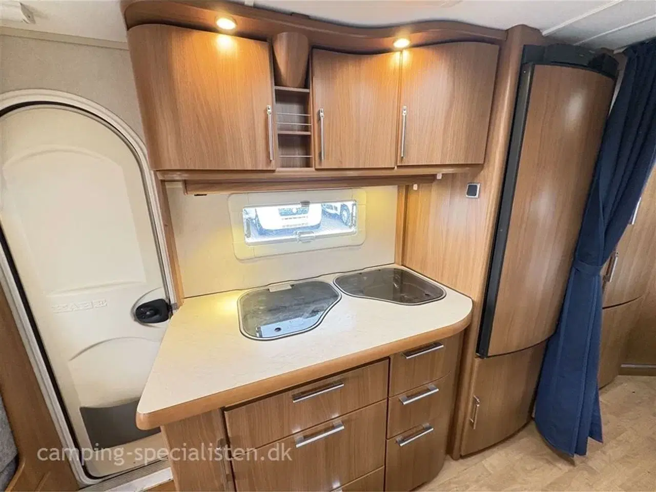 Billede 8 - 2009 - Kabe Onyx GXL   Kabe Onyx GLX KS 2009 - Se den nu hos Camping-Specialisten.dk