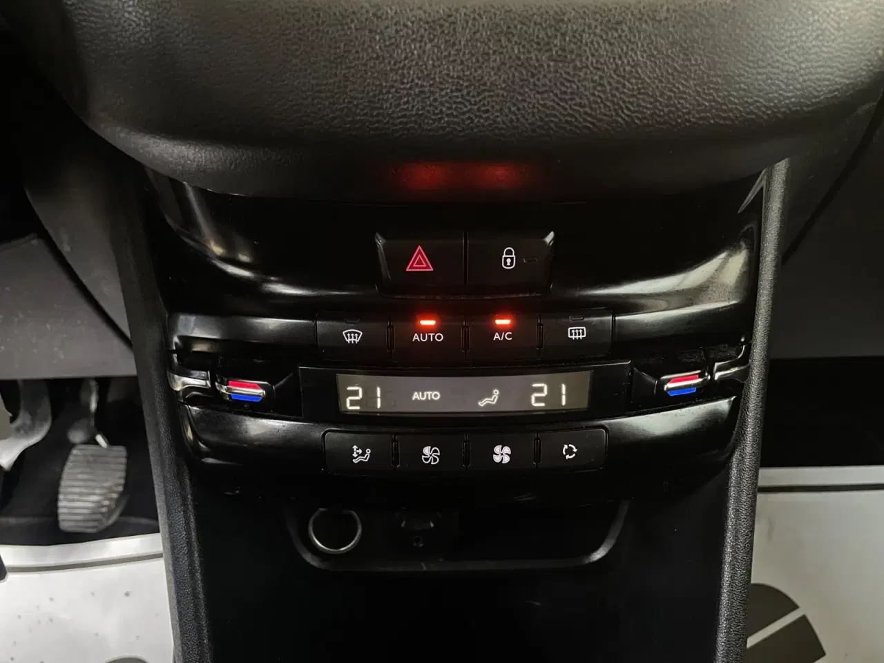 Billede 12 - Peugeot 208 1,6 BlueHDi 100 Envy