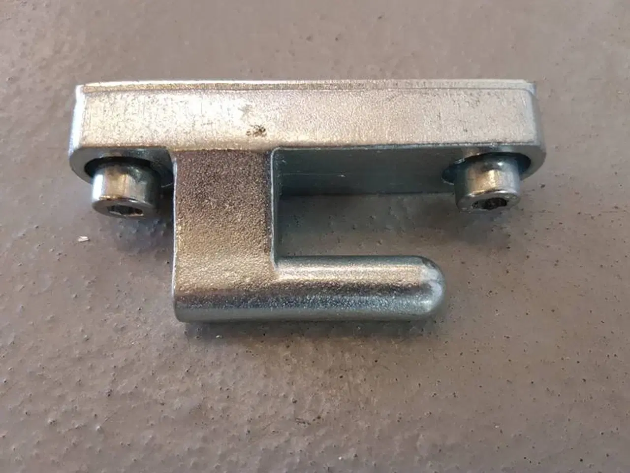 Billede 1 - Hængsel til Henra trailer - sider