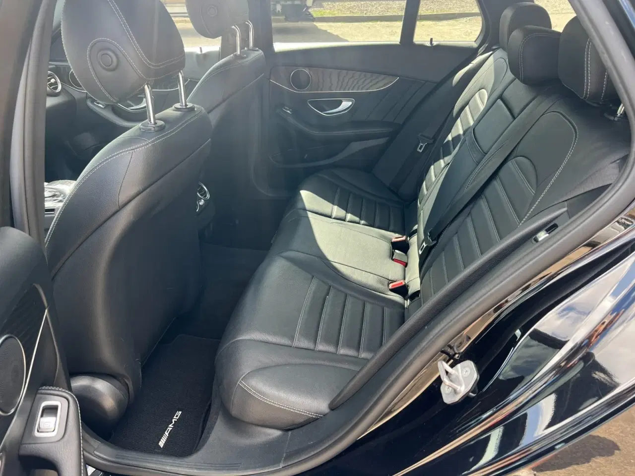 Billede 10 - Mercedes C220 d 2,2 AMG Line stc. aut.