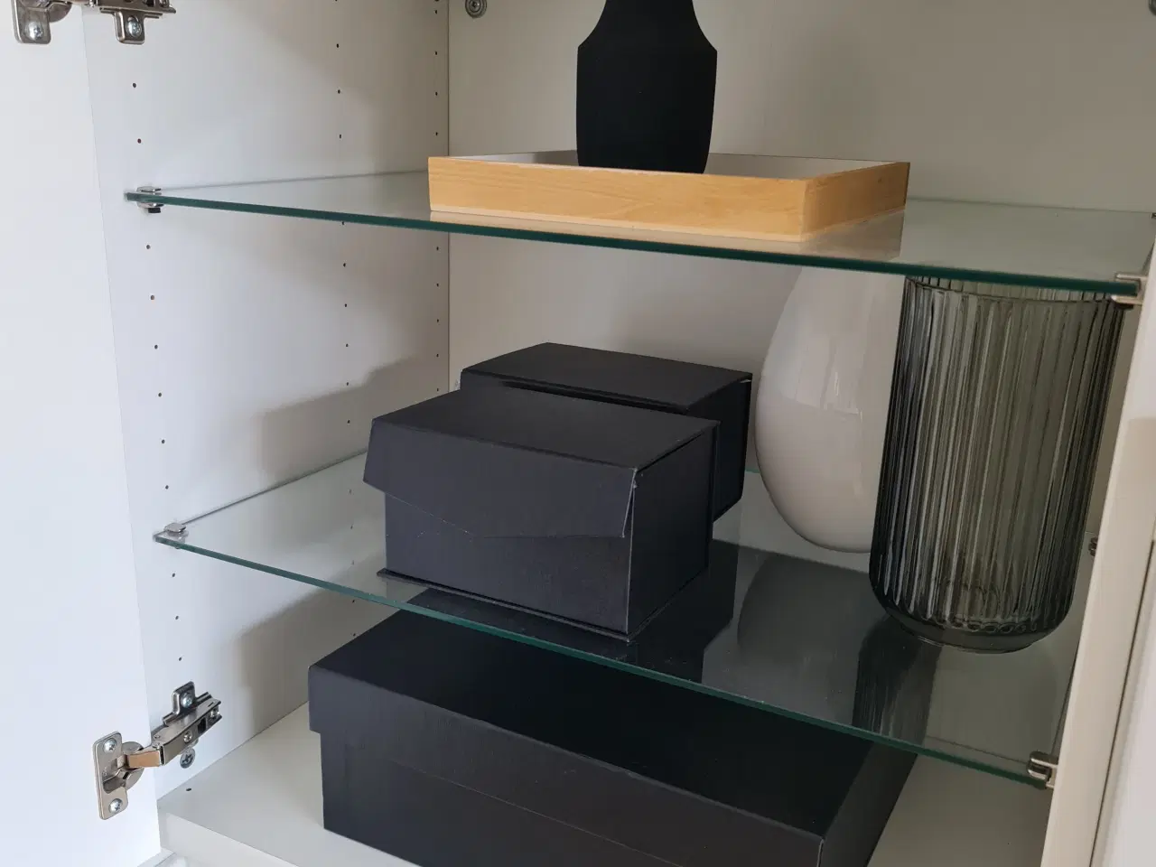 Billede 5 - IKEA Bestå vægmonteret reolsystem/skabssystem