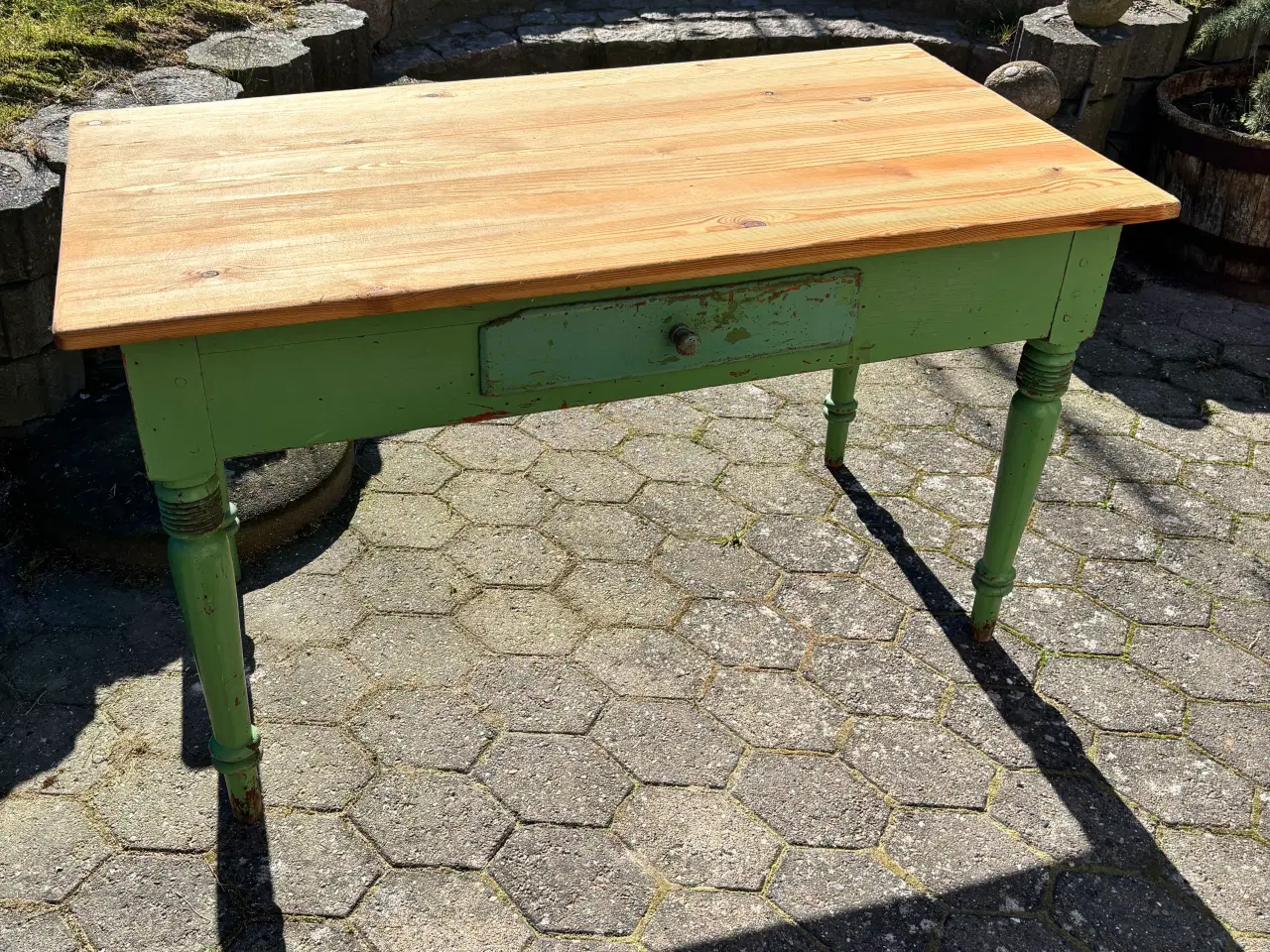 Billede 1 - Gammelt antikt spisebord