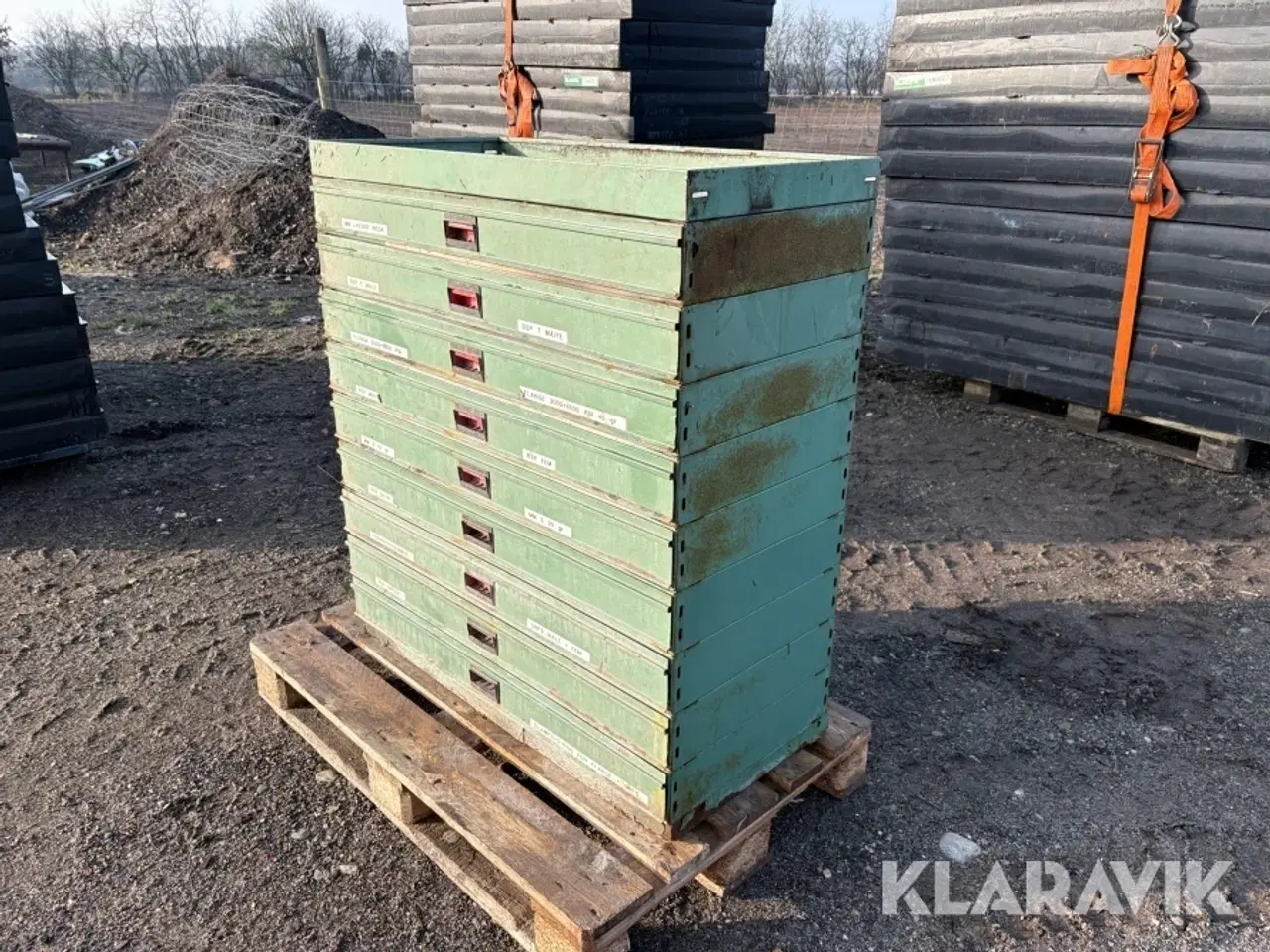 Billede 2 - Værkstedsreol med skuffer