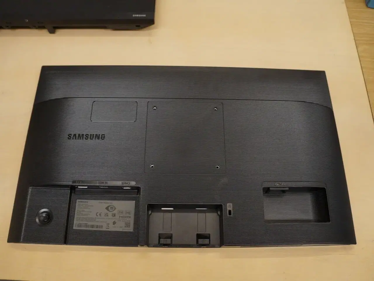 Billede 3 - Skærm SAMSUNG F24T372FWR