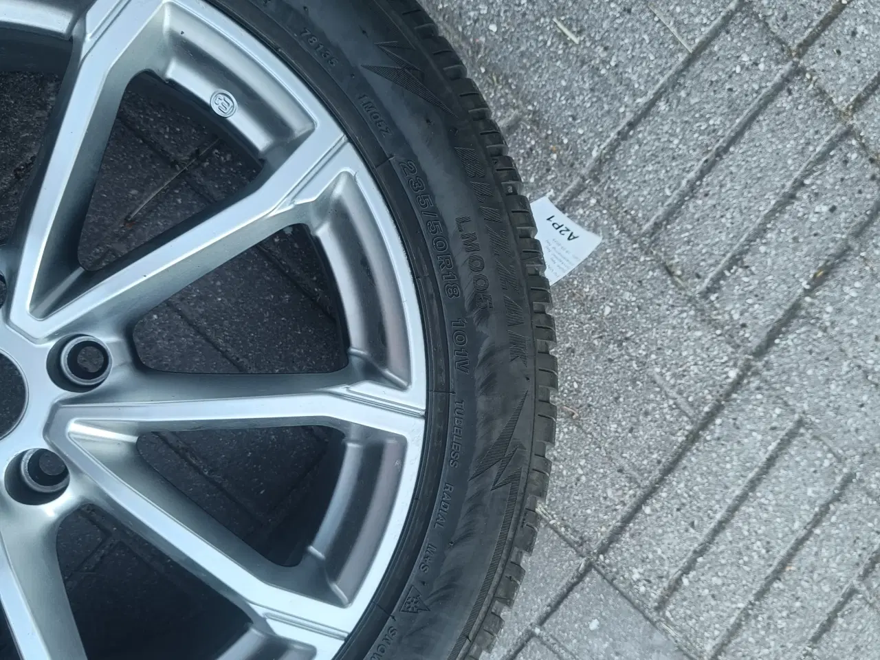 Billede 1 - Bridgestone 235/55r18 101v vinterdæk 