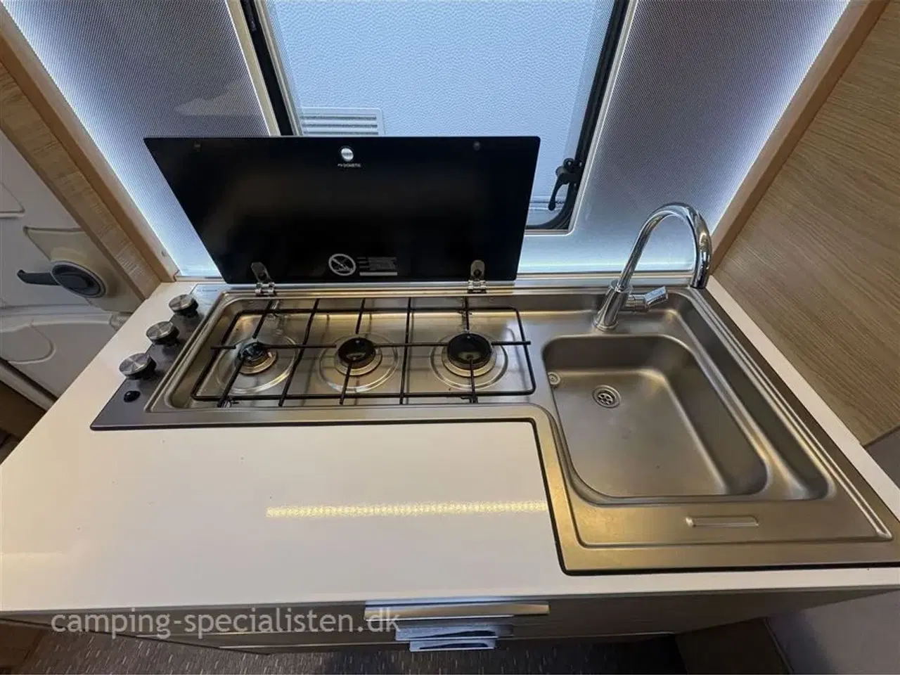 Billede 9 - 2019 - Adria Adora 502 UL   Adria Adora 502 UL Alde 2019 - Se den nu hos Camping-Specialisten.dk