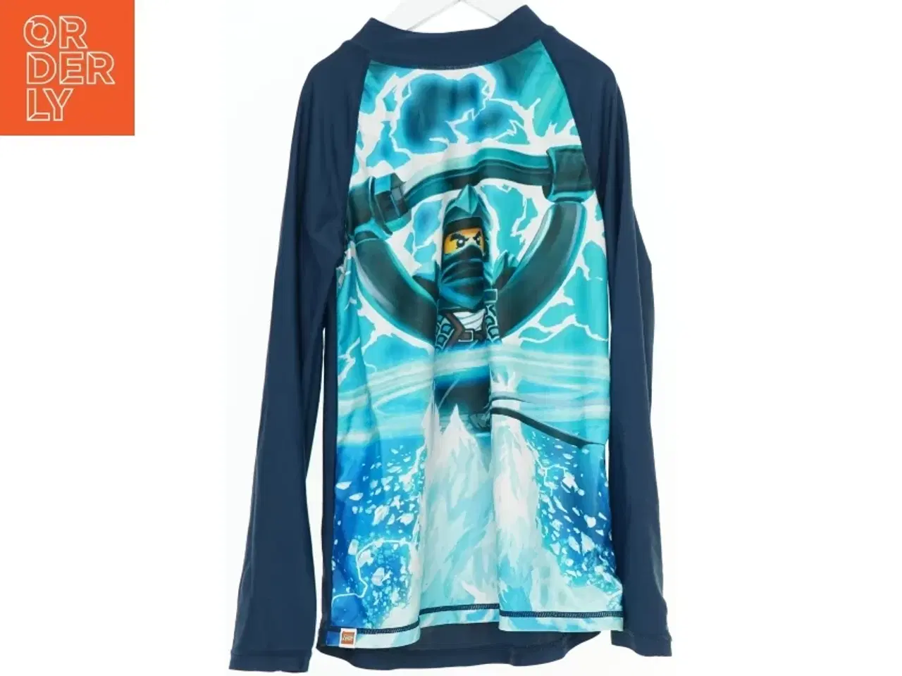 Billede 1 - Børne UV-bluse med LEGO Ninjago design fra H&M (str. 140)