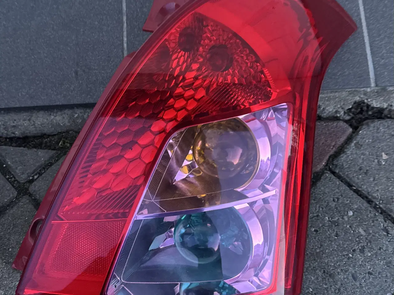 Billede 3 - Suzuki Swift originale baglygter