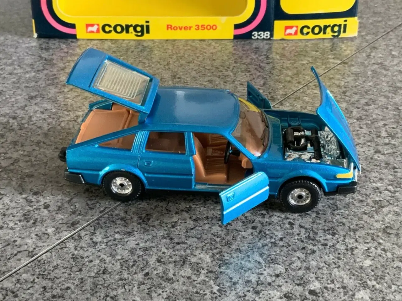 Billede 2 - Corgi Toys No. 338 Rover 3500, scale 1:36