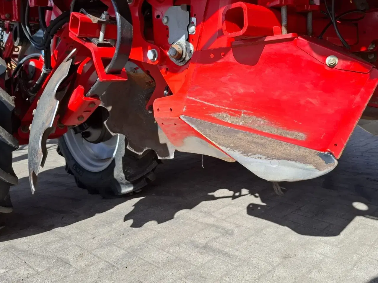 Billede 6 - Grimme GL-430 Årg.2022, kun kørt 457 ha med gødning og bejdseudstyr