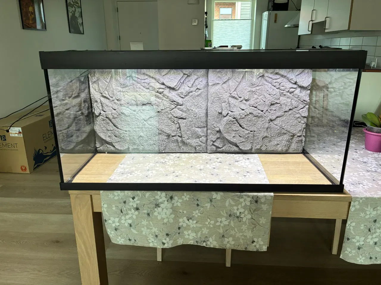 Billede 1 - AkvaStabil ELEMENT Akvarium 180L Sort