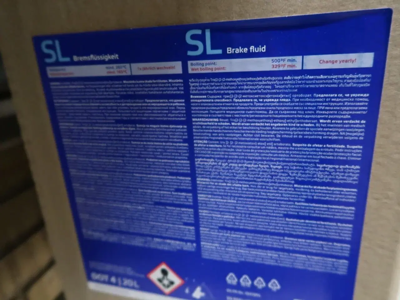 Billede 2 - 4 fag lagerreol med indhold