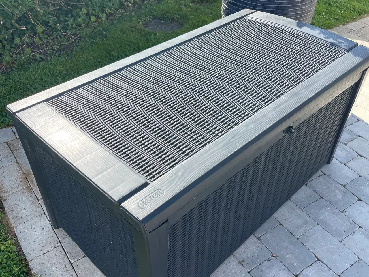 Billede 1 - Keter  hyndebox 416 l  ny