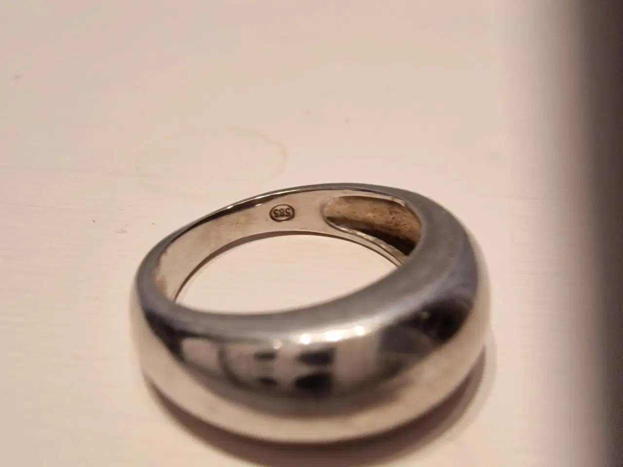 Billede 1 - Hvidguld ring
