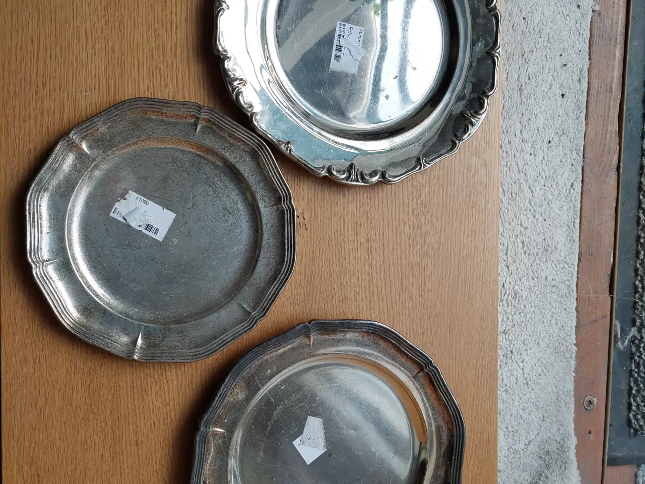 Billede 1 - fad forskellige - sølvfarve metal fad
