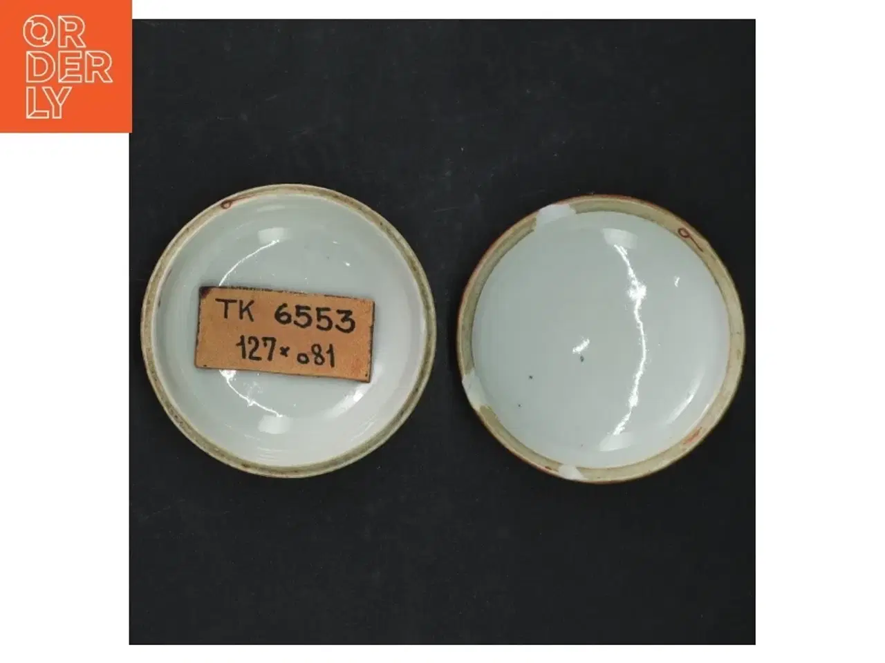 Billede 3 - Håndmalet porcelænsskål med låg (str. Ø. 8 cm)