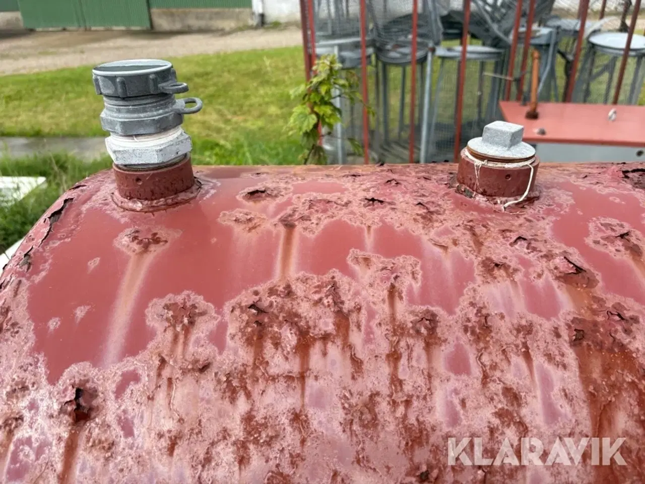 Billede 9 - Olietank Roug 1200L
