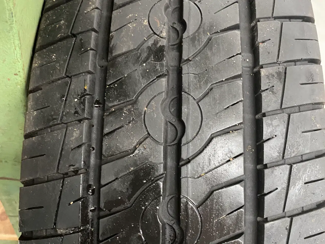 Billede 3 - Semperit Camper dæk 225/75/16R