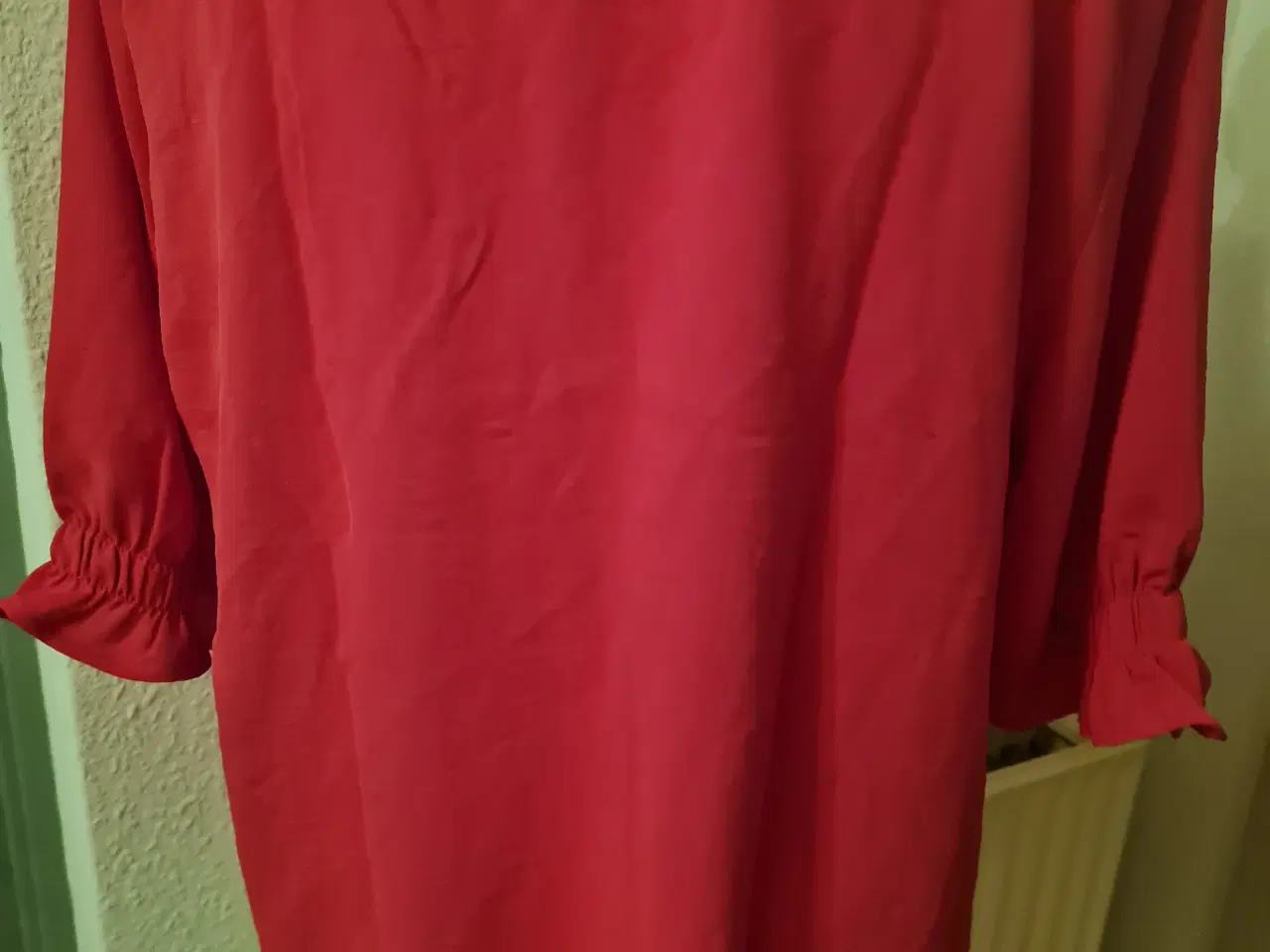 Billede 5 - T-shirt str S 42-44 Zizzi 