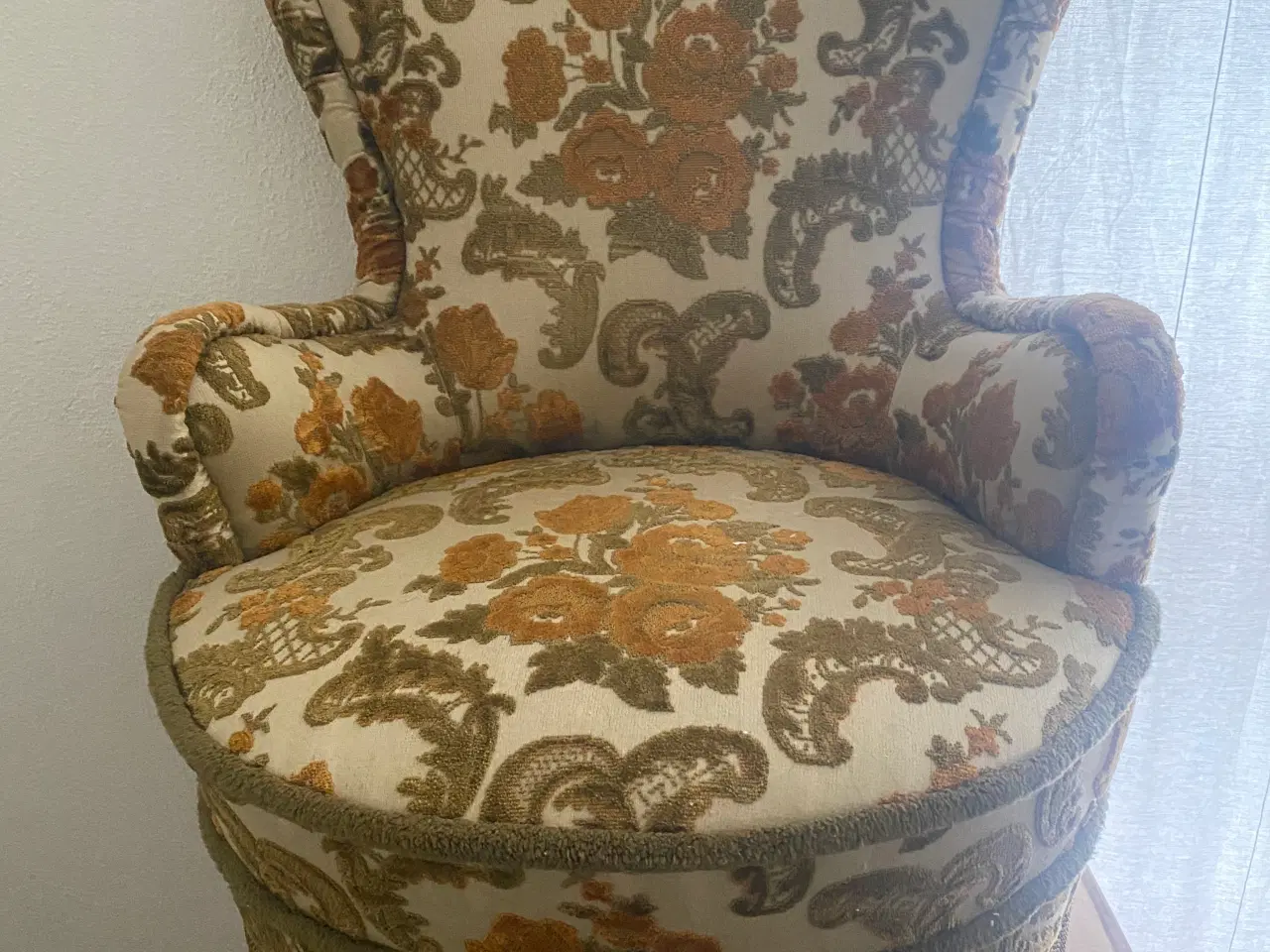 Billede 1 - Prinsessestol pigestørellse