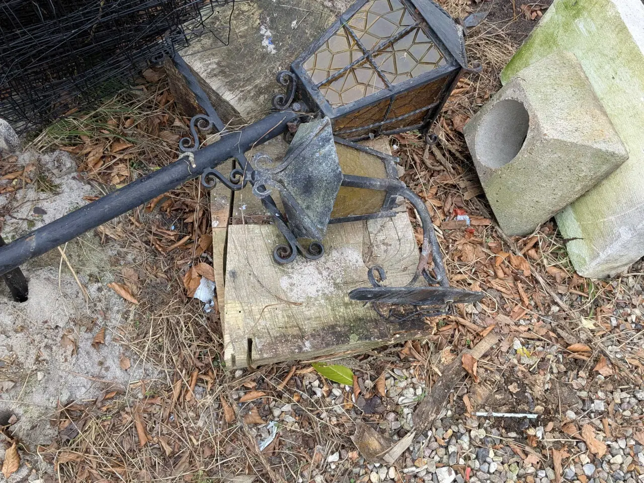 Billede 1 - Gl. Lamper