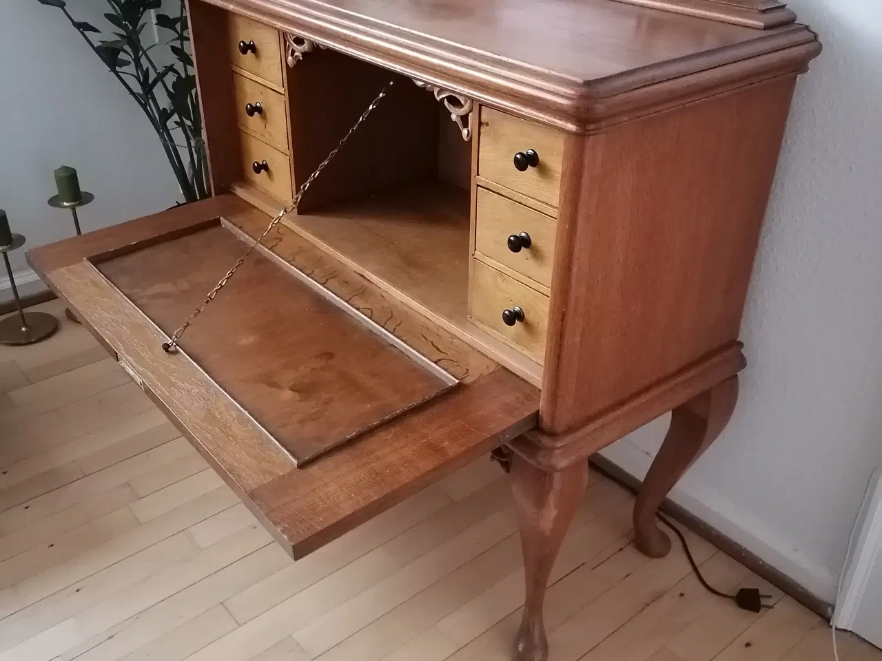 Billede 6 - Lille fin skænk 