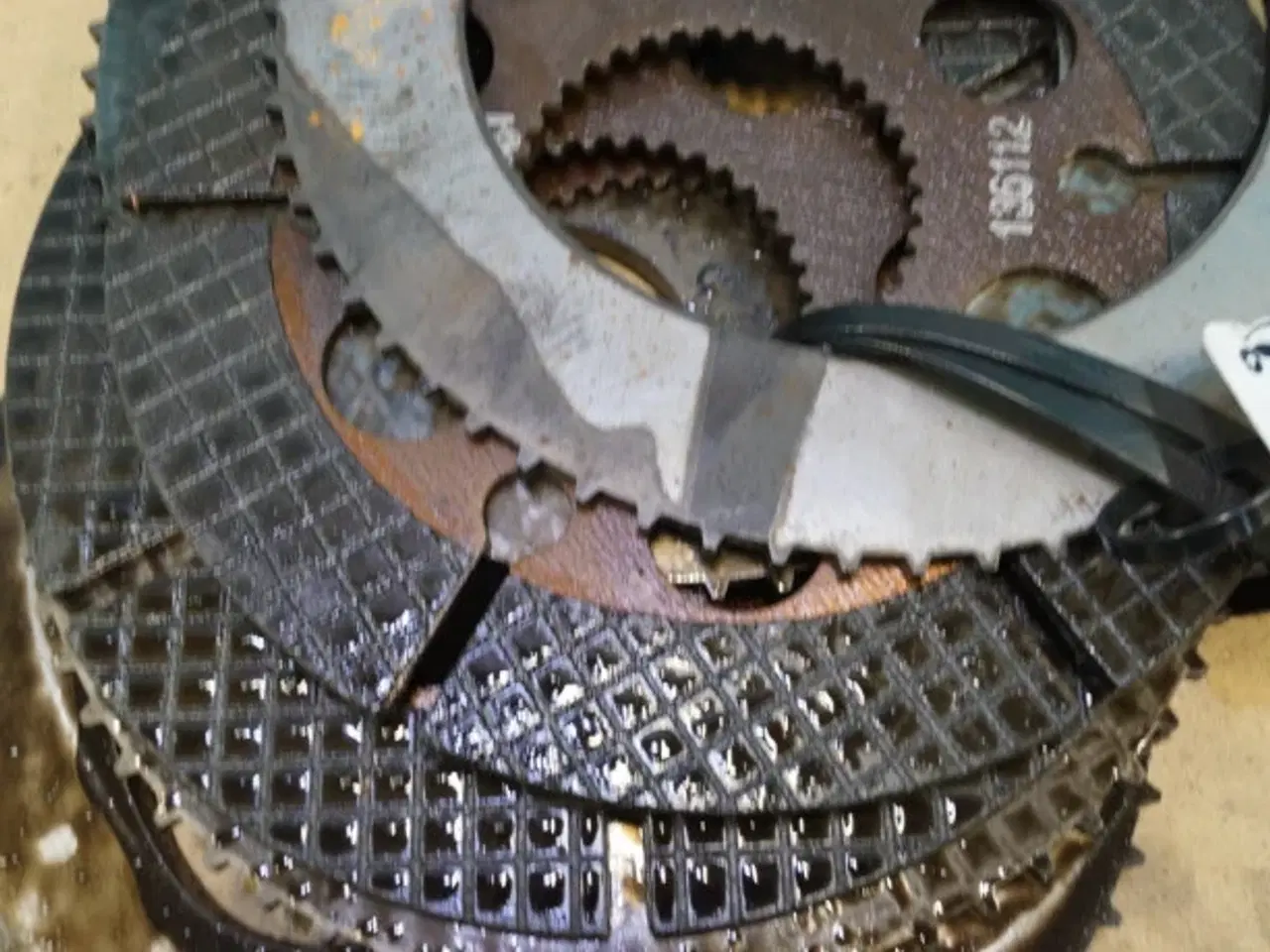 Billede 3 - Hydrema 906B Bremseskive sæt