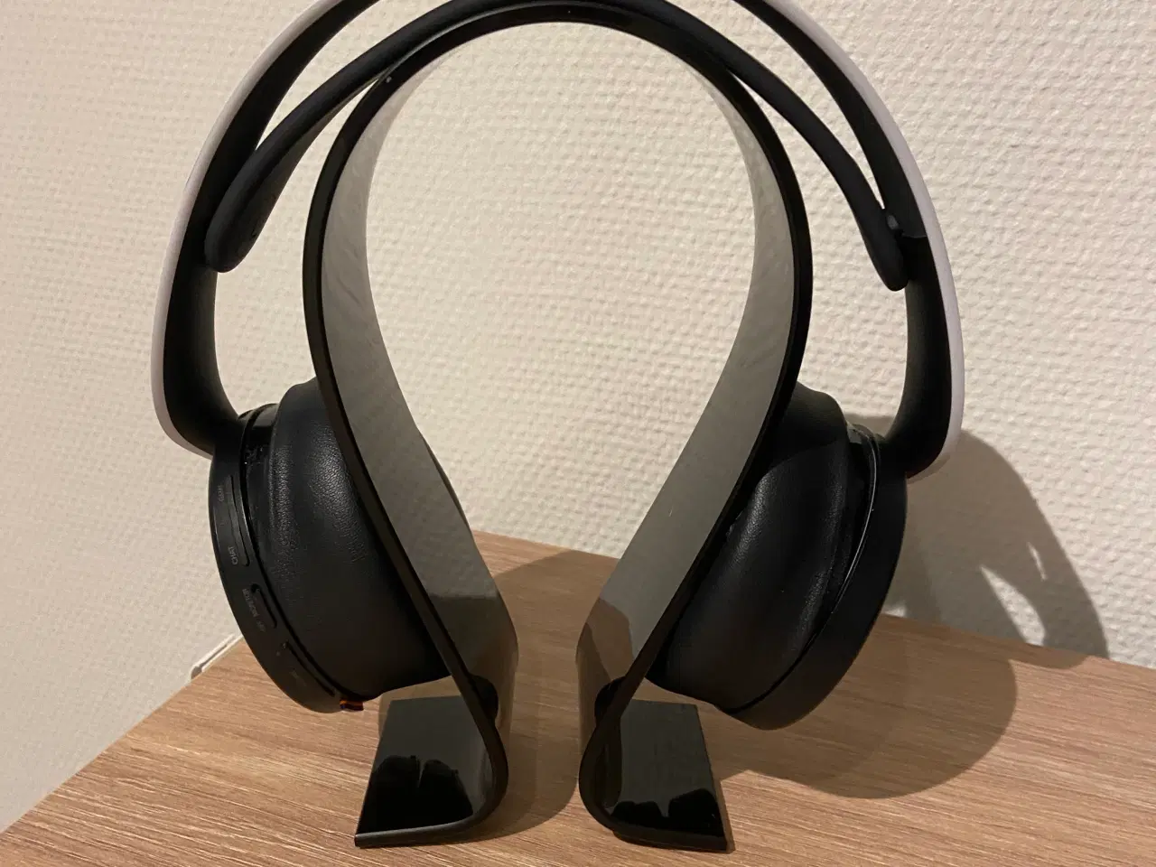 Billede 1 - Headset holder i akryl