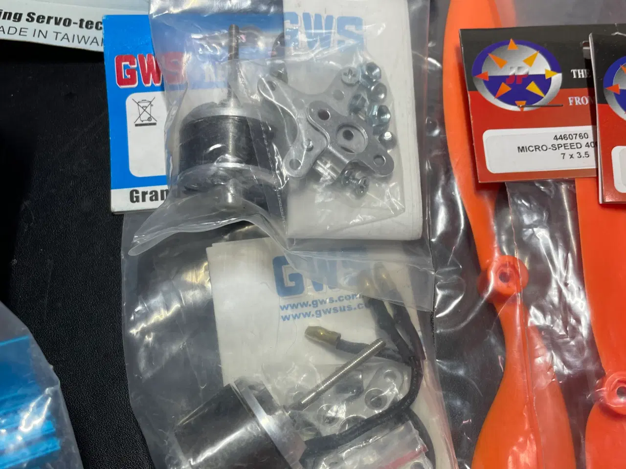 Billede 2 - Oprydnings salg. RC fly Park/Indoor grej