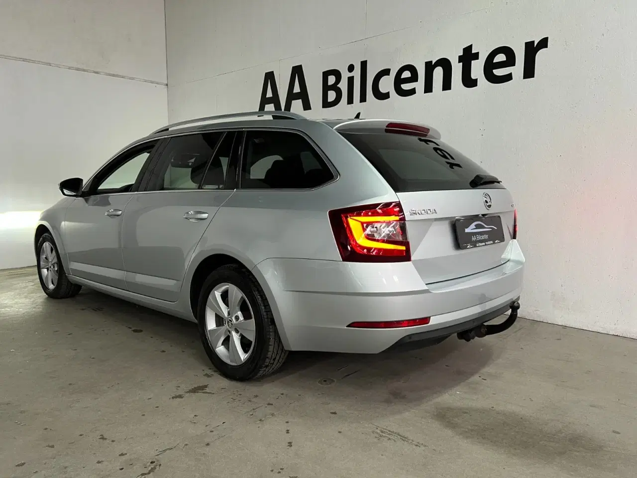 Billede 5 - Skoda Octavia 2,0 TDi 150 Business Line+ Combi DSG