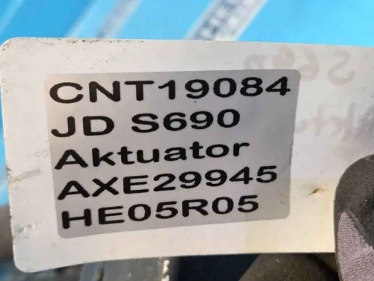 Billede 13 - John Deere S690 Aktuator AXE29945