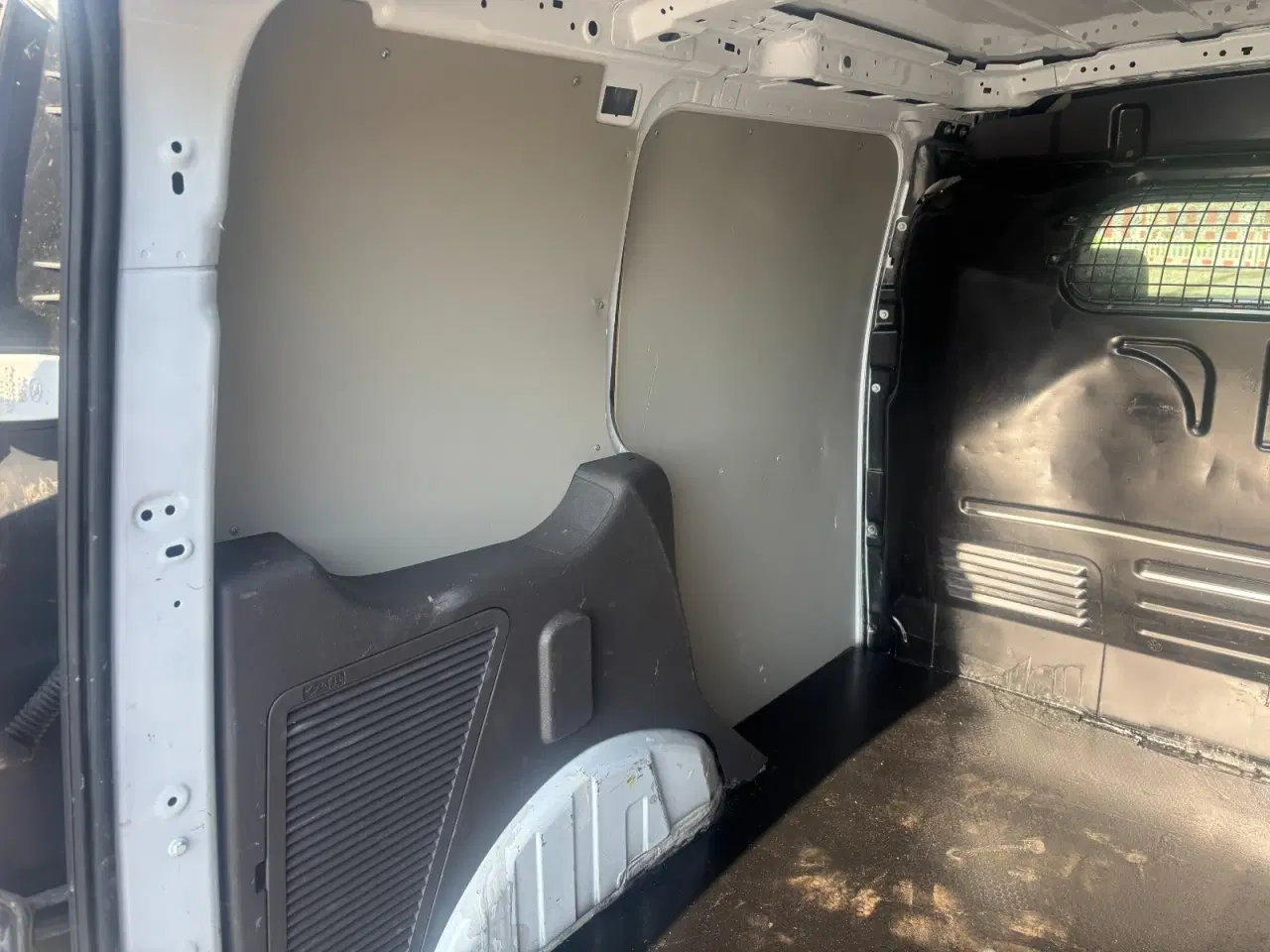 Billede 10 - Ford Transit Connect 1,5 TDCi 100 Trend kort