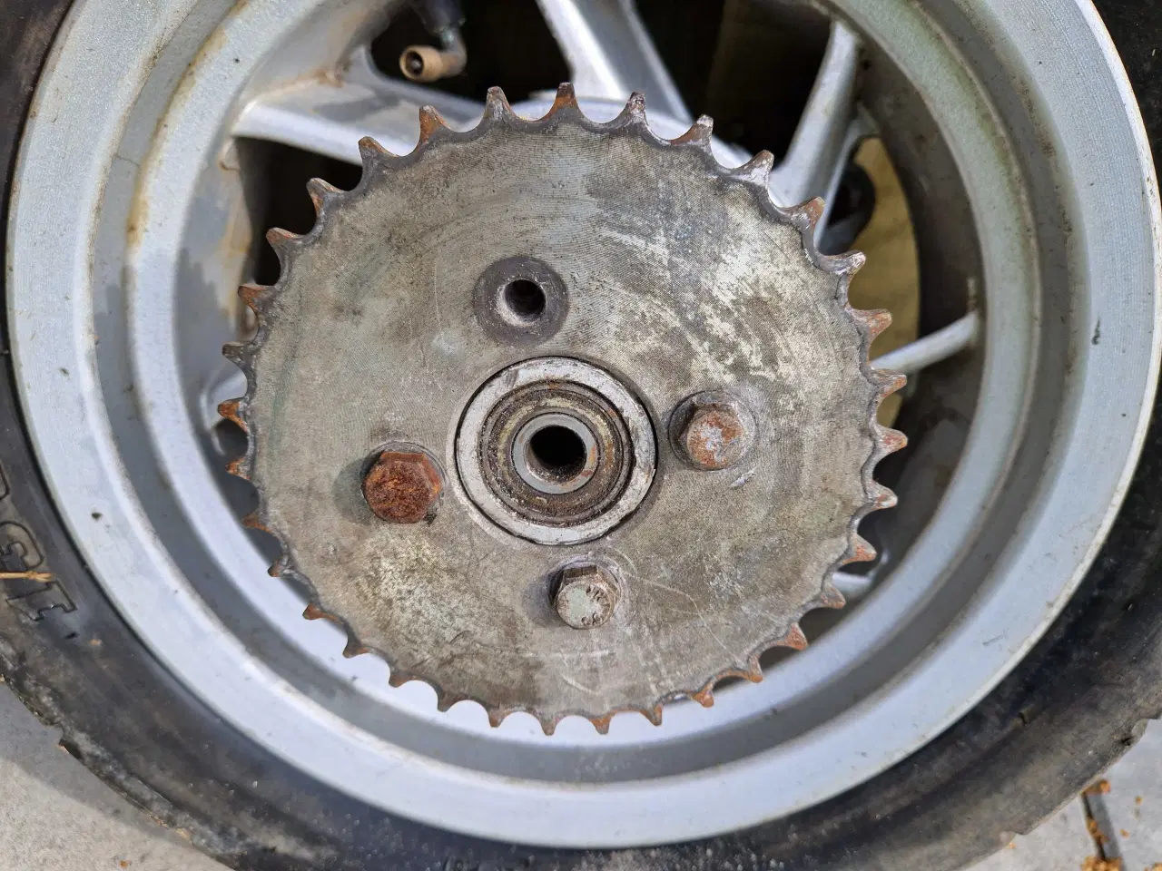 Billede 4 - GRATIS hjul scooter  til.?