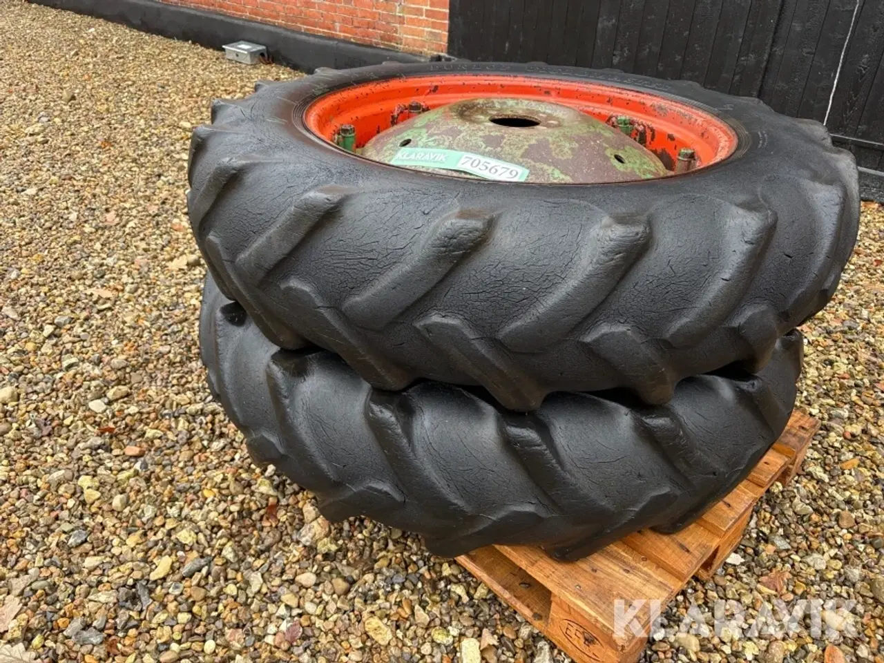 Billede 1 - Dæk m/fælge Dunlop Fieldmaster 2 styk