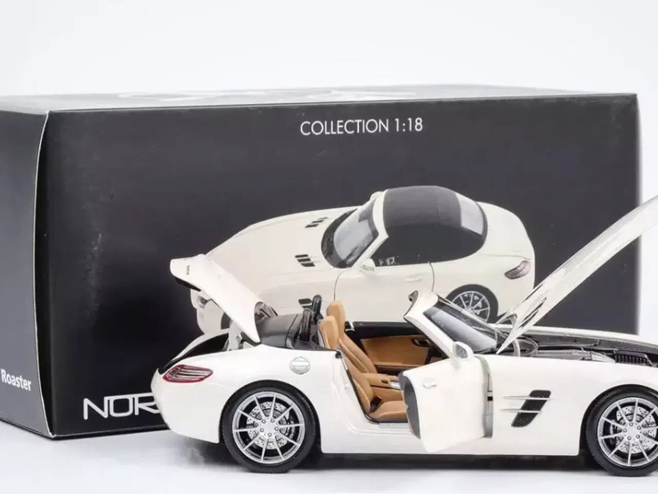 Billede 6 - 1:18 Mercedes SLS AMG Roadster R197 2011