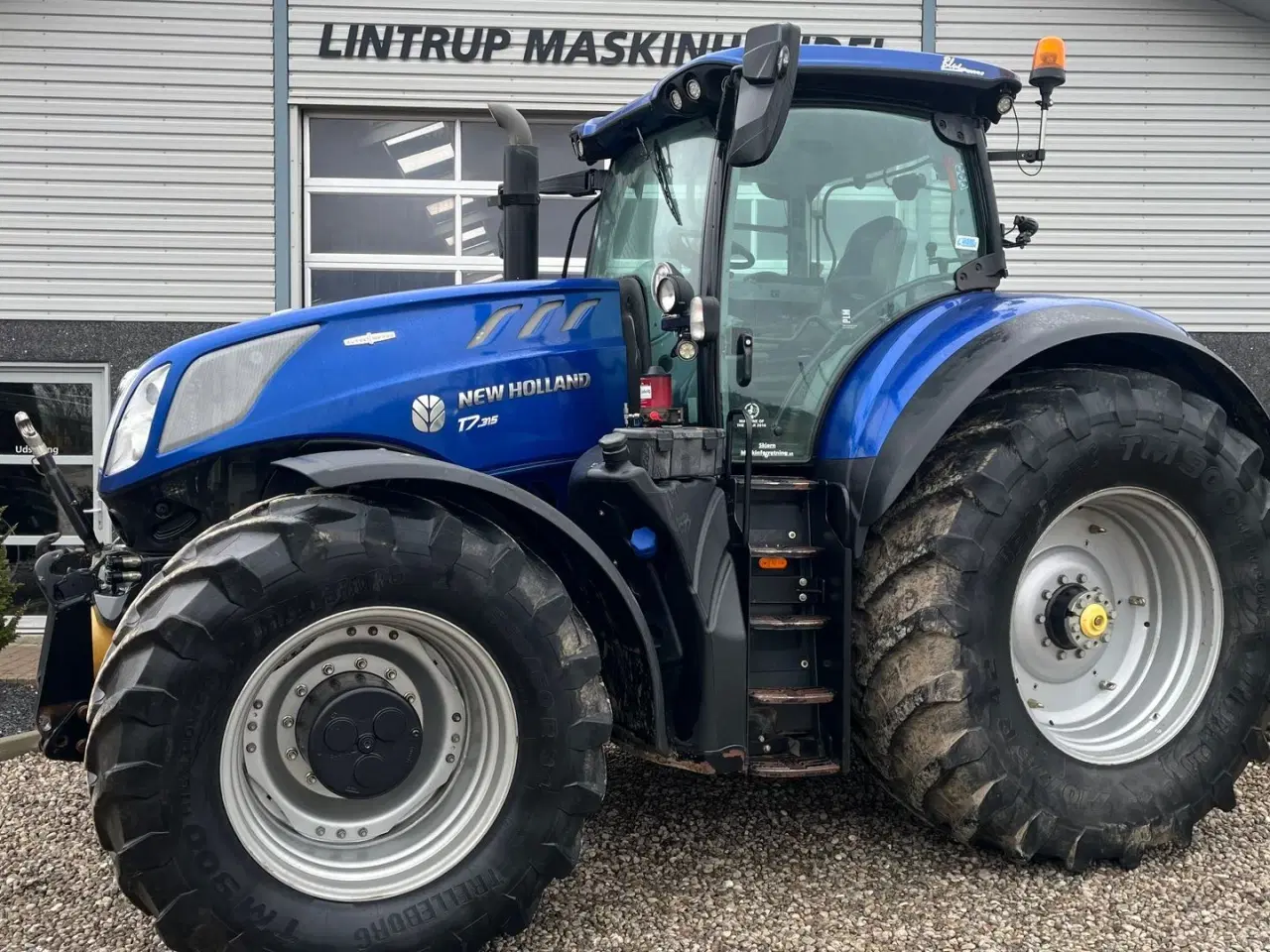 Billede 1 - New Holland T7.315 BluePower med frontlift og frontpto