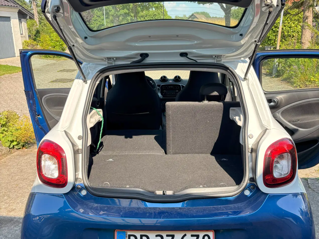 Billede 3 - Smart ForFour. 5 døre, El, bybil med automatgear.