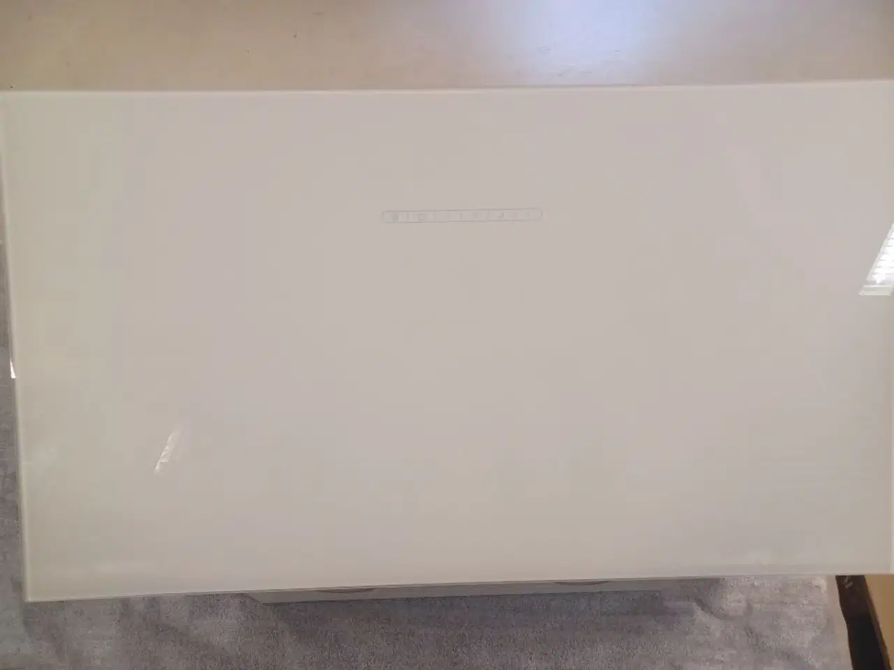 Billede 3 - Fed skråtstillet emhætte ea Eico 