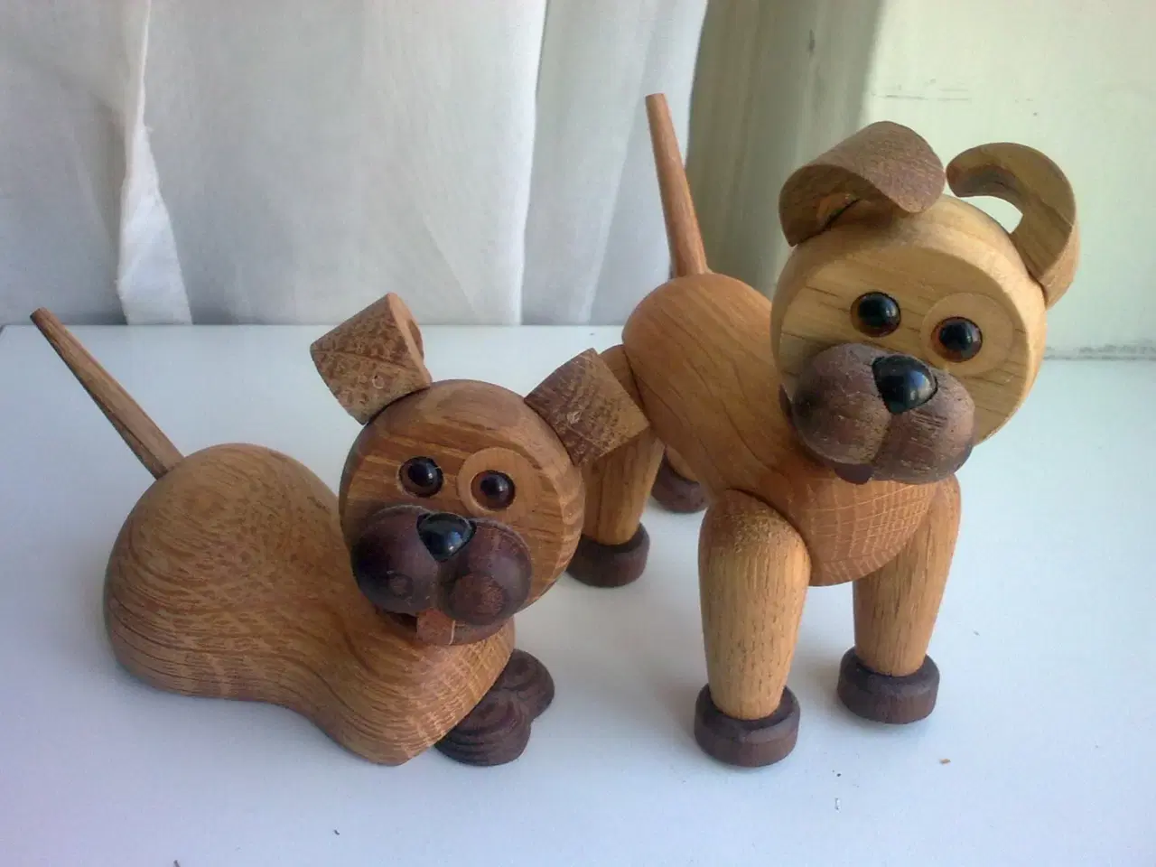 Billede 19 - Hundeskål i eller vagthund ved siden & hund TEMA