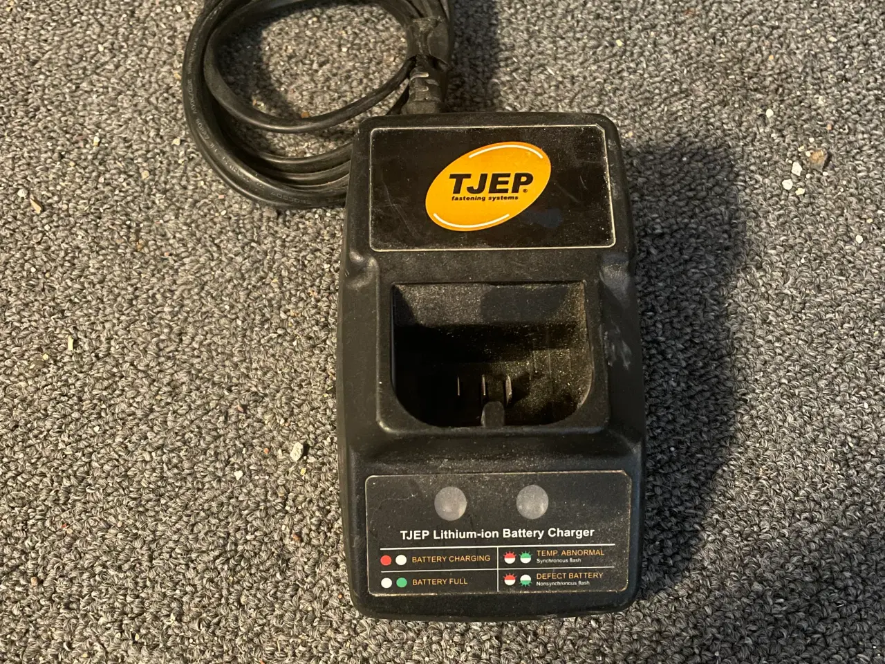 Billede 1 - Tjep lader
