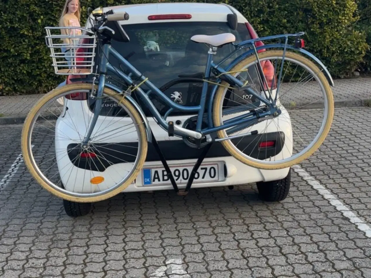 Billede 2 - Peugeot 107 Cykelstativ / cykelholder / cykelanhæn
