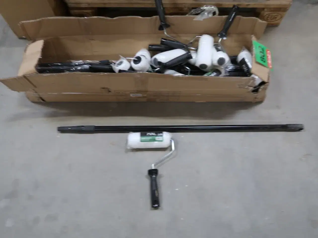 Billede 2 - 11 sæt MAL MALERRULLE MED TELESKOPSTANG 18 CM