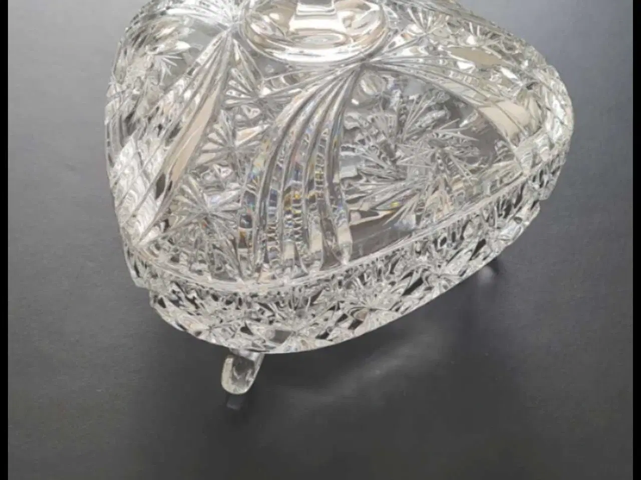 Billede 2 - Smuk stor bonbonniere 21 cm høj perfekt stand 