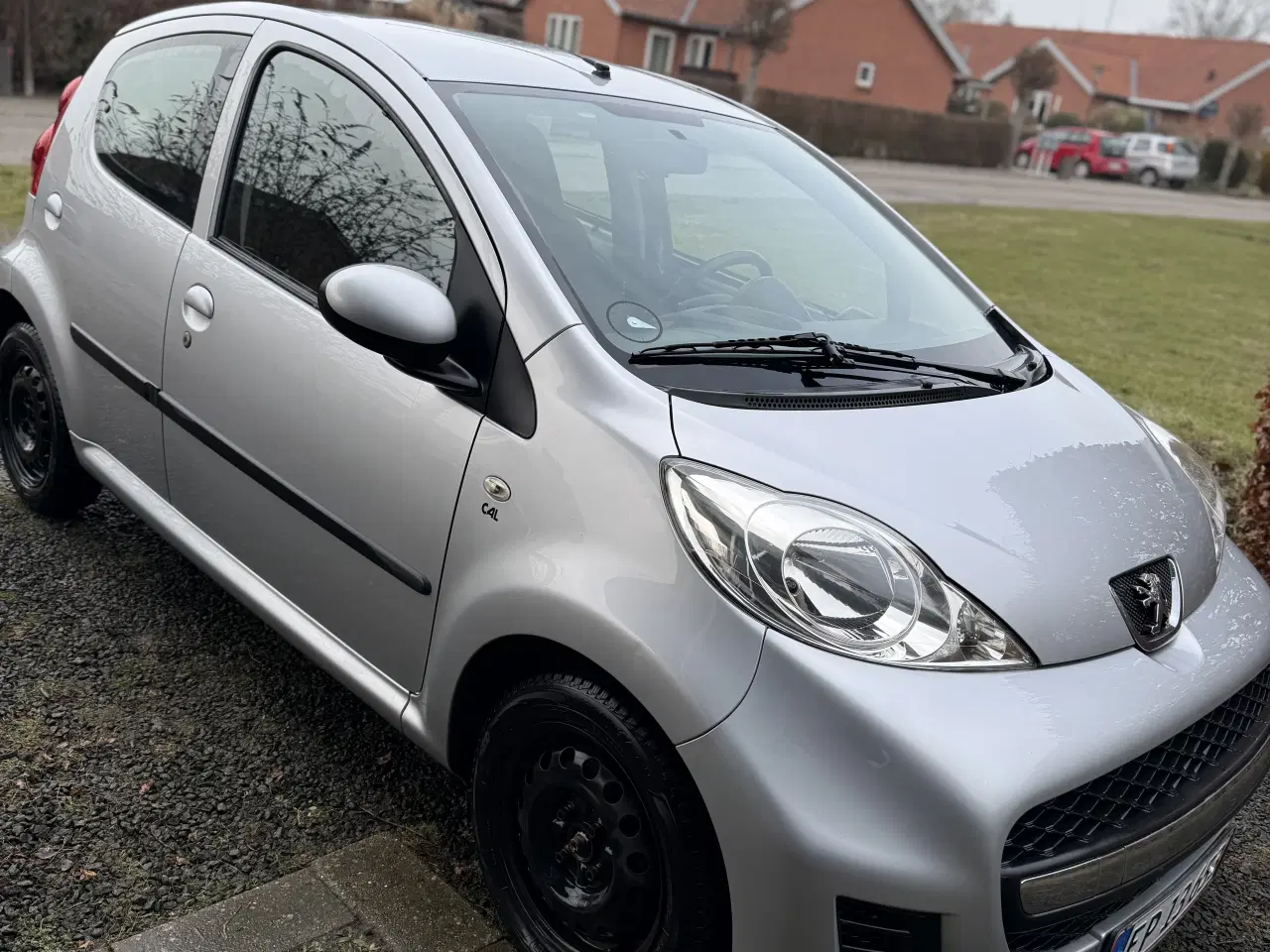 Billede 2 - Fin Peugeot 107 16300 km